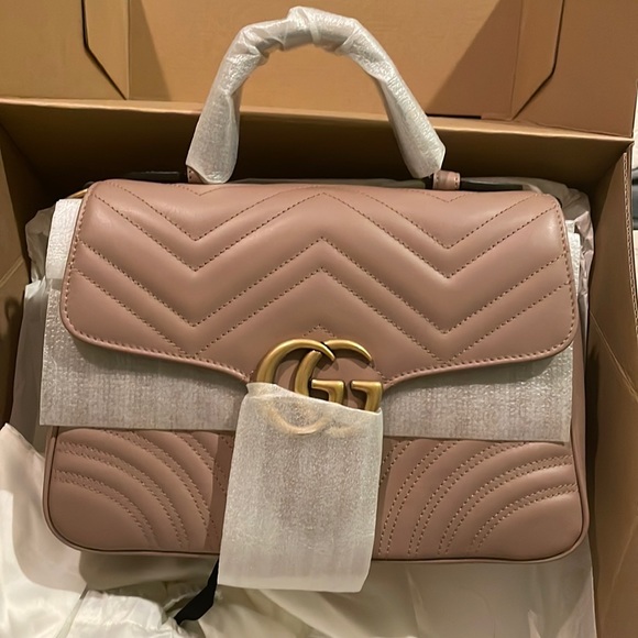 Gucci Handbags - Beige Gucci Marmont